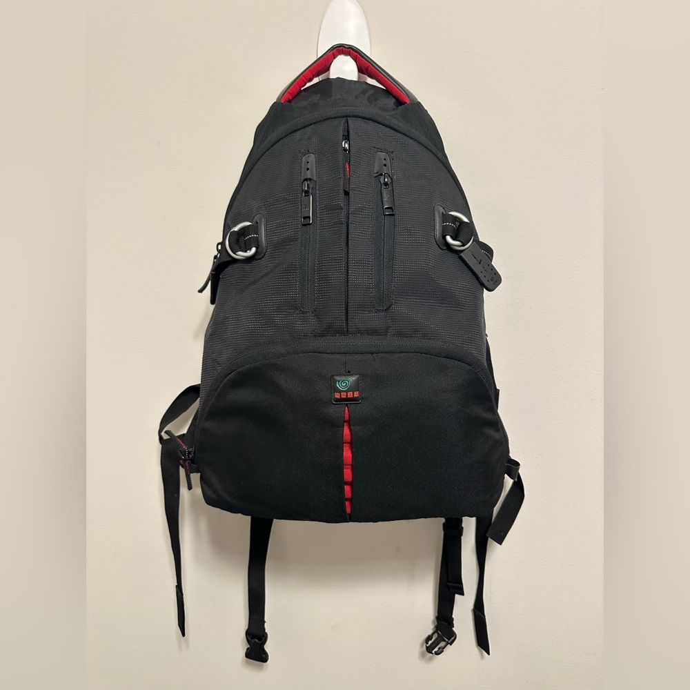 KATA DR-465i Digital Rucksack - Professional Camera/Laptop Backpack